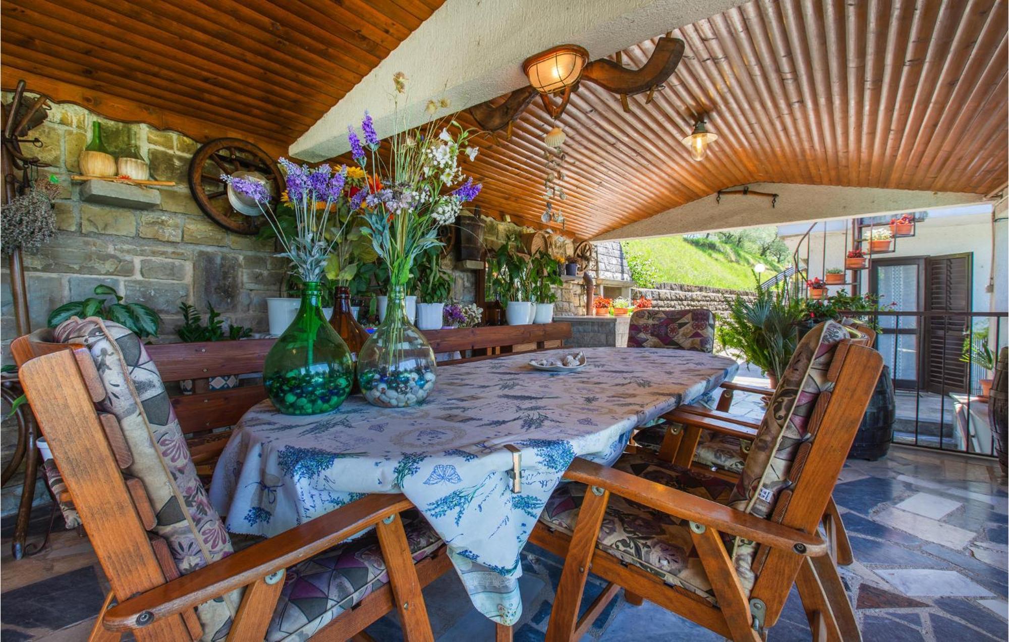 Amazing Apartment In Secovlje With Kitchen Exterior foto